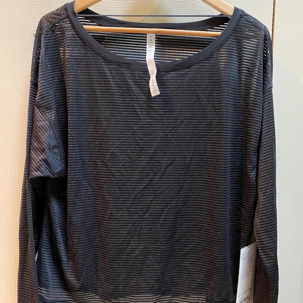 Lululemon Lean In Top - size 10 (Brand New tags)